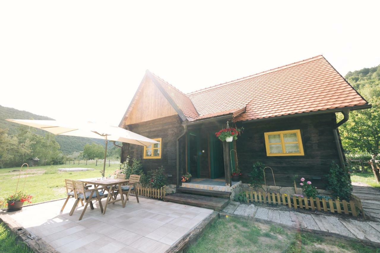 Plitvice Chalet Villa Korana Exterior foto
